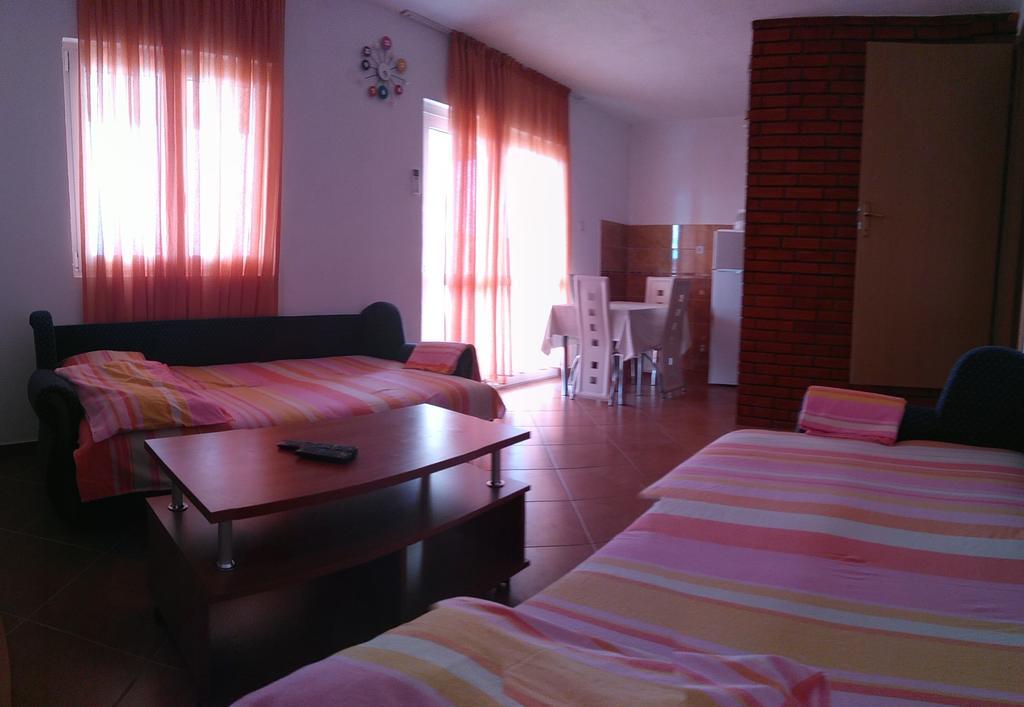 Apartmani Vujicic Bar Exterior foto